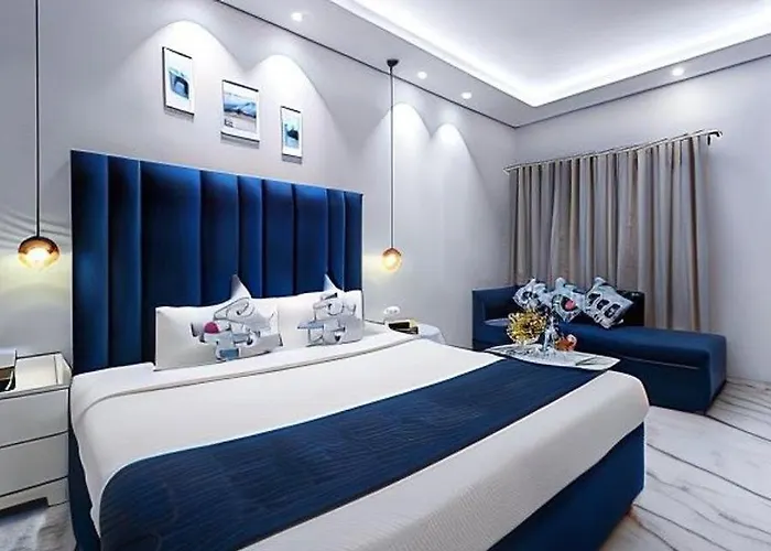 Deluxe King Room